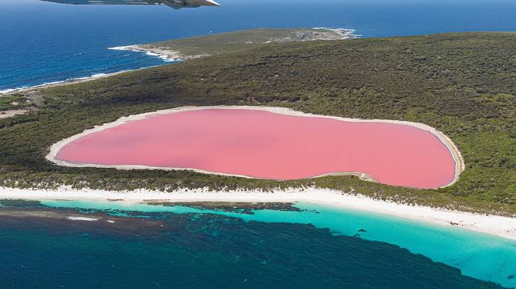 Lago Hillier